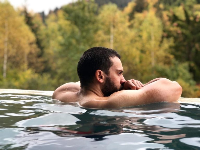 Cocorico les beaux cocos ! Un petit café avec les instaboys ?