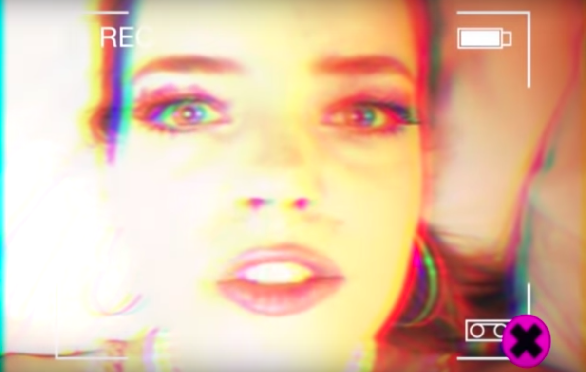 roxane mesquida chaude