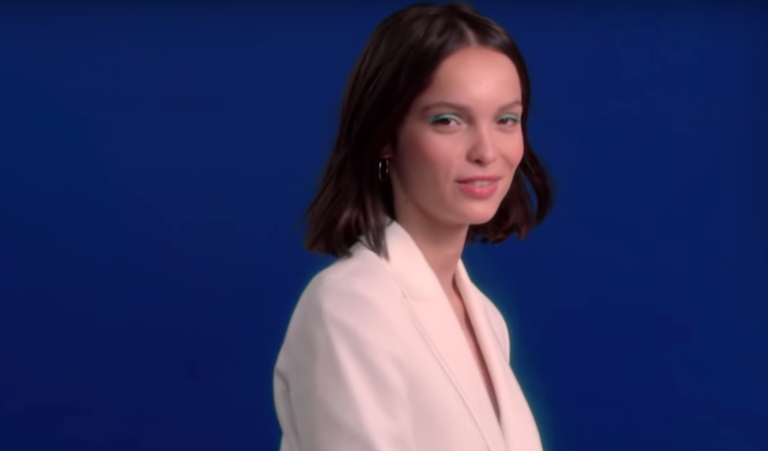 lola le lann lola à l'eau