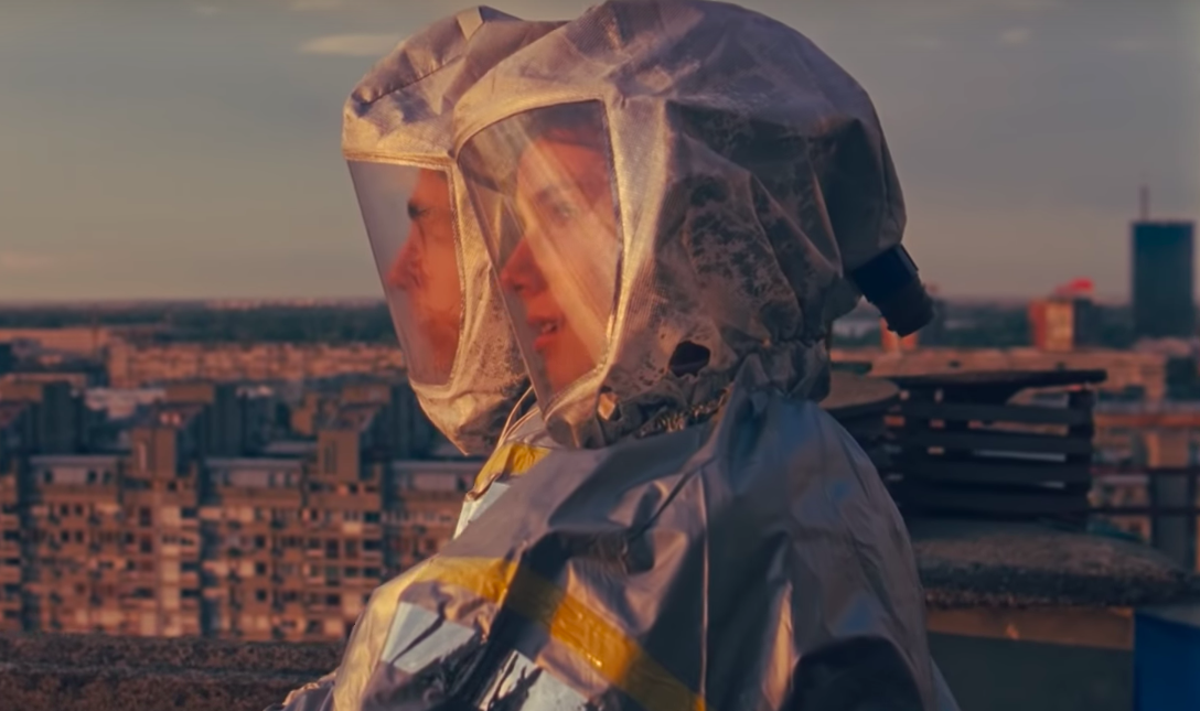 primates stick together