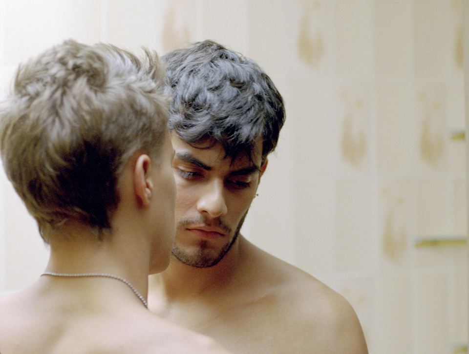 tout le bonheur du monde julian hernandez