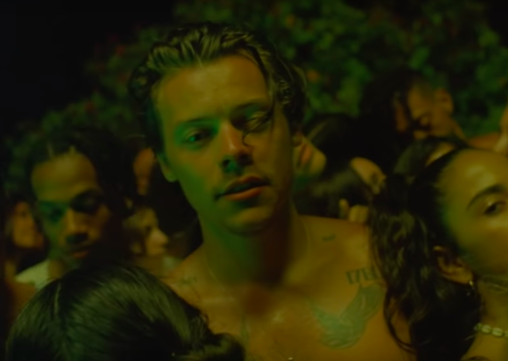 harry styles lights up