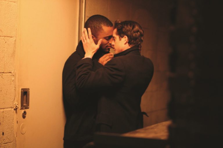 De Zéro à I Love You DE ZÉRO À I LOVE YOU de Doug Spearman : liaison cachée - Pop and Films