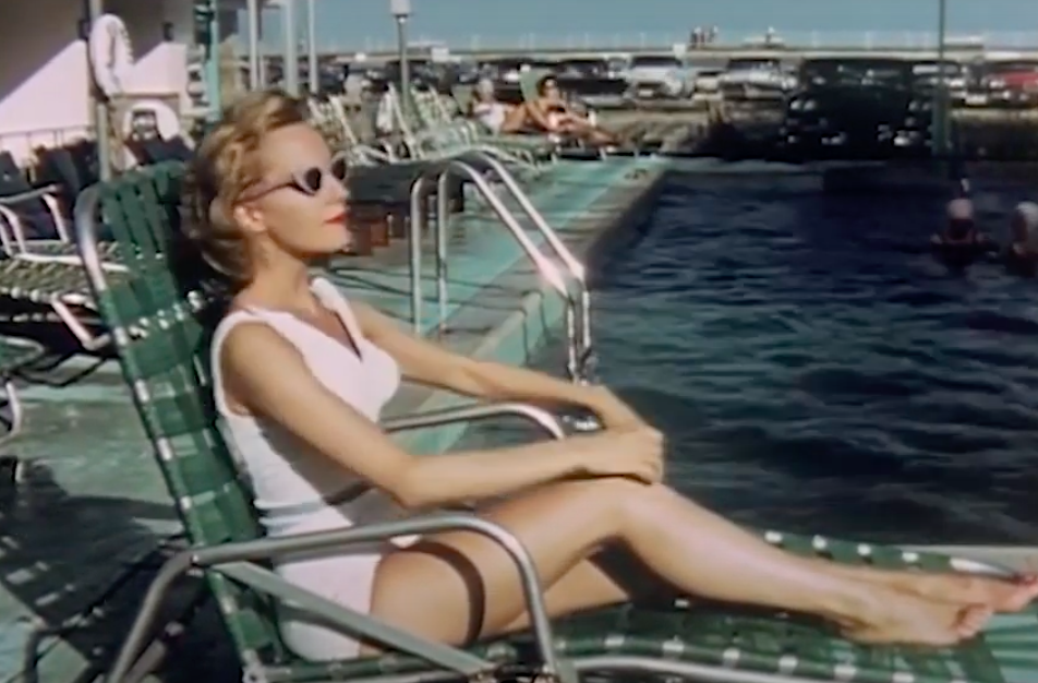 Son album Orbit II contient une véritable collection de pépites pop intemporelles à l’onirisme enchanteur. Someone, artiste pluridisciplinaire, propose un nouvel extrait en vidéo de ce petit bijou avec Suzy Dance. Si cela vous donne de revenir des décennies en arrière pour faire une pool party c’est normal.