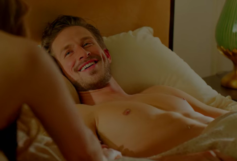 Adam Huber, le playboy de la série Dynasty