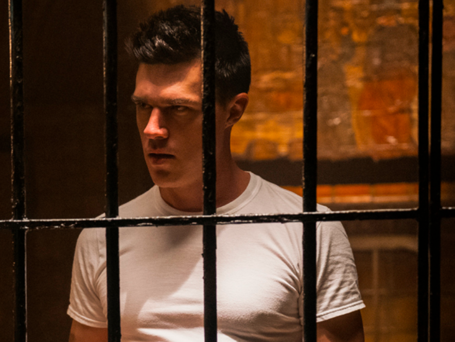 finn wittrock