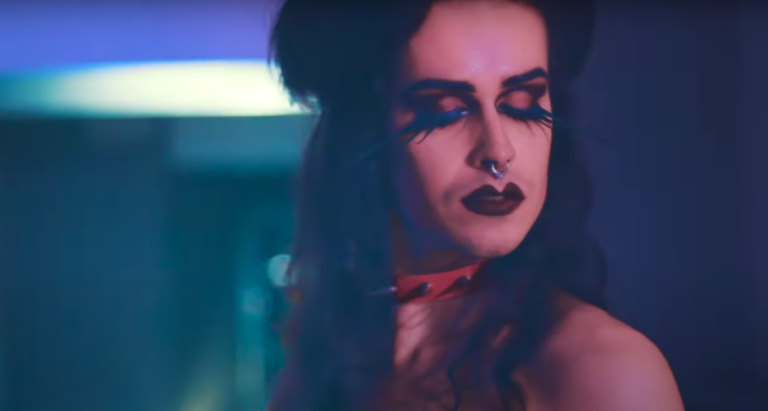 mira lo cruelle de vaudémont tired to play