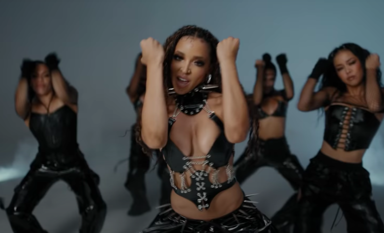 tinashe i can see the future