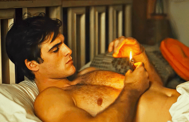 Jacob Elordi incarne Julius, un personnage queer et rebelle dans Les Indomptés