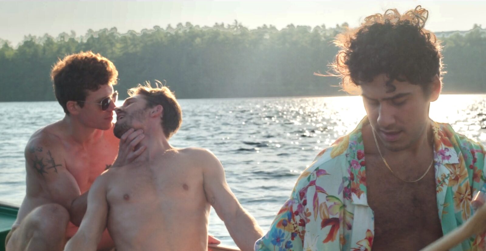 michael emery dans un role gay dans le thriller autour du lac aka birder