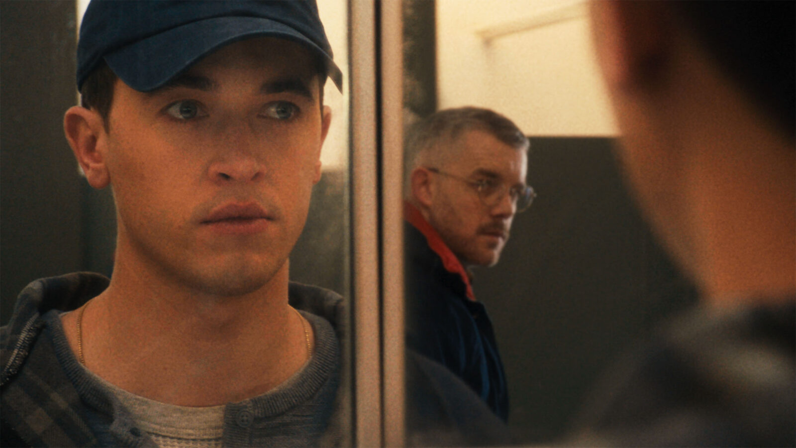 plainclothes film thriller