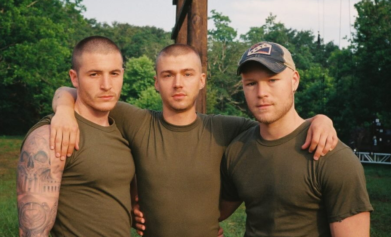 boots série netflix sur un gay chez les marines