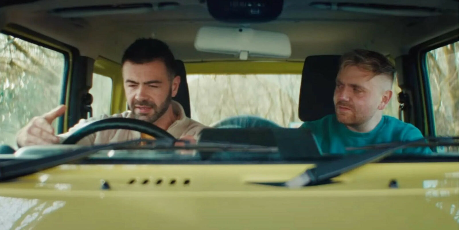 embarquement immédiat, film de Neil Ely et Lloyd Eyre-Morgan 