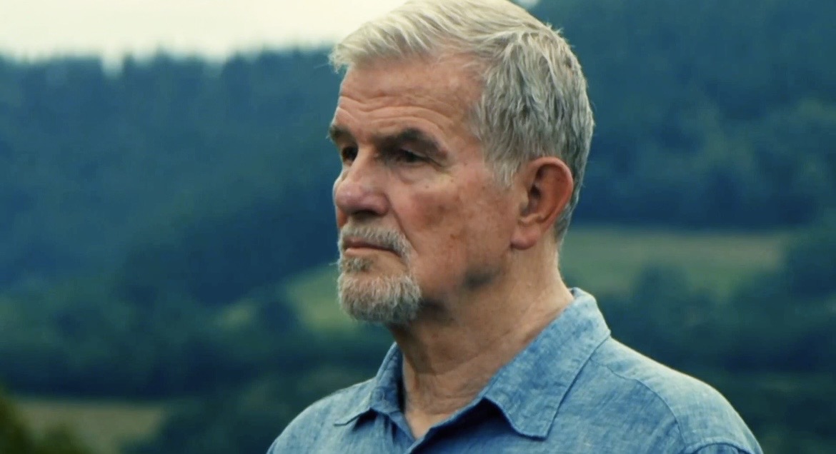 critique du film un jeune homme de bonne famille de sebastien lifshitz