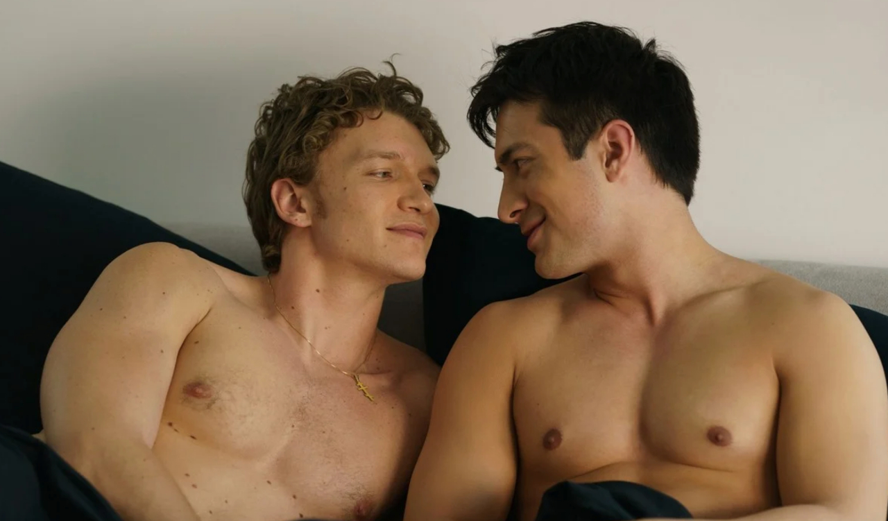 critique de la série gay heated rivalry