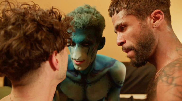 the mirror film noel alejandro