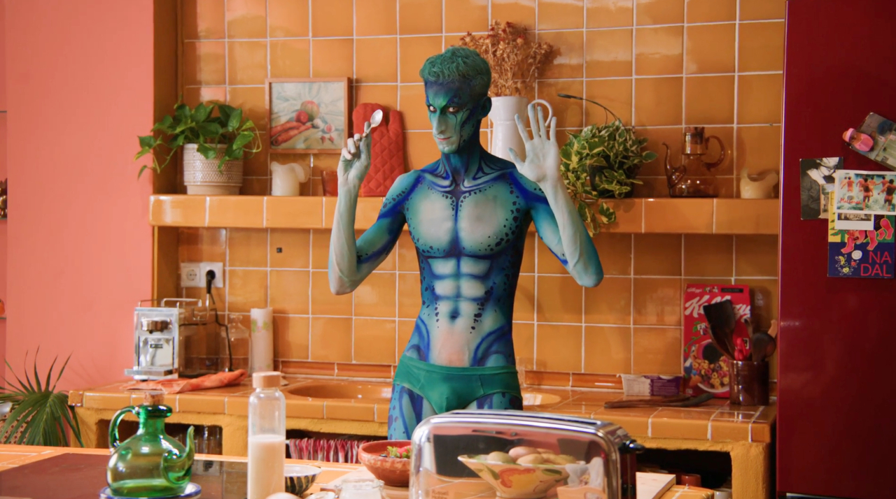 raul gordillo dans le film The Mirror de Noel Alejandro