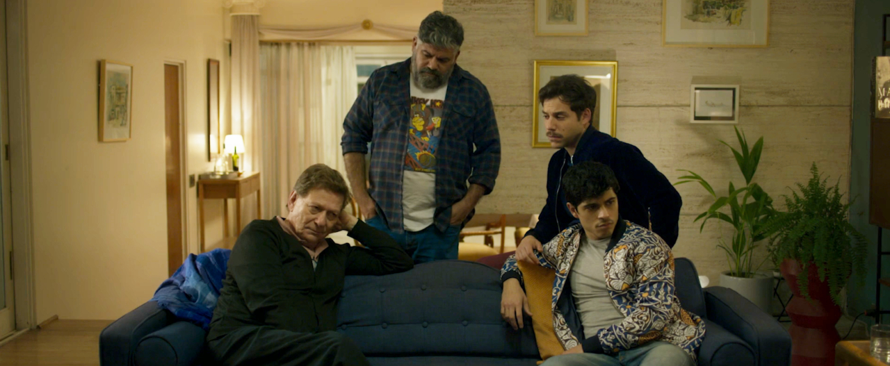 les trouble fetes, un film sur un diner riche en émotions